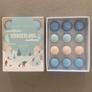 Finchberry Wonderland Hydrating 12 Mini Soaps;Paraben & Gluten Free Vegan Pine